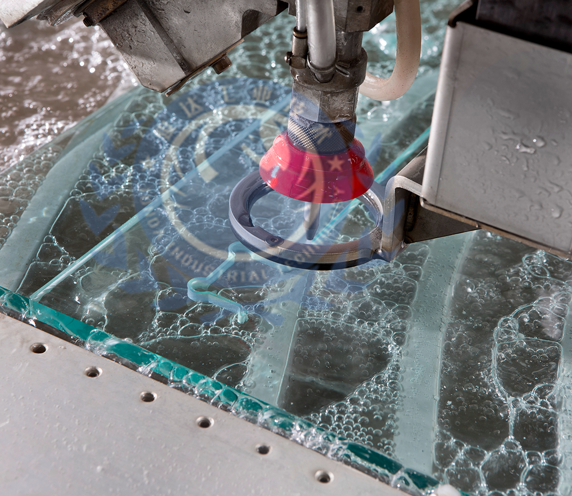 Application of water jet garnet sand in glass industry