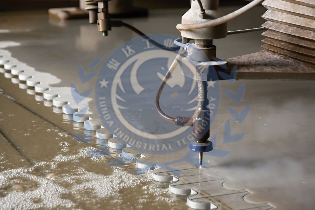 The advantages of JUNDA Industrial Technology garnet sand in waterjet cutting